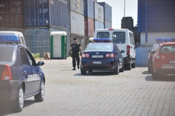 Descinderi în Portul Constanţa: prejudiciu de 30 mil. euro din evaziunea cu cereale